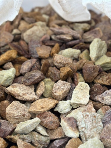 Златолит персиковый декоративная каменная крошка купить в Чистополе