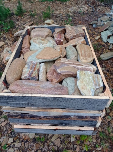 Златолит жёлтый, жёлто-зелёный глыбки и валуны для ланшафтного дизайна купить в Чистополе