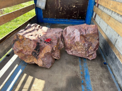 Ландшафтные глыбы красно-фиолетовые 200-1000 килограмм купить в Чистополе
