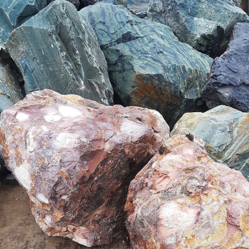 Ландшафтные глыбы красно-фиолетовые 200-1000 килограмм купить в Чистополе