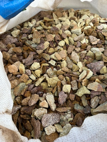 Златолит персиковый декоративная каменная крошка купить в Чистополе