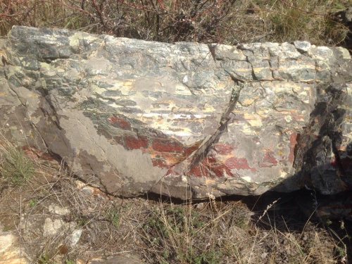 Гигантские зелёные валуны для ландшафтного дизайна весом более 5 тонн купить в Чистополе