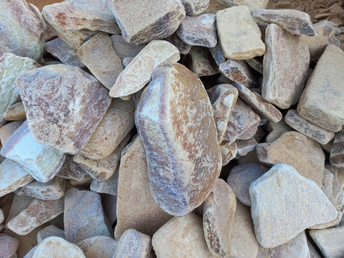 Златолит жёлтый, жёлто-зелёный глыбки и валуны для ланшафтного дизайна купить в Чистополе