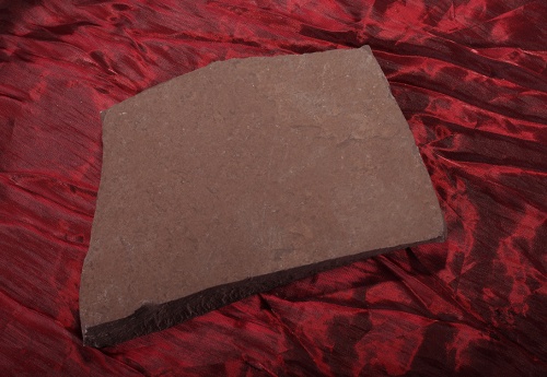 Плитняк лемезит бордовый для цоколя 1,5-2 см купить в Чистополе