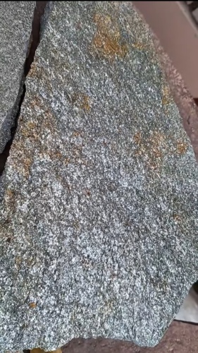 Плитняк златолит серебристый для цоколя, отмостки купить в Чистополе